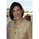 Headshot: Marie Ann Knox