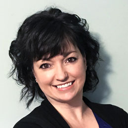 Headshot: Linde Mills