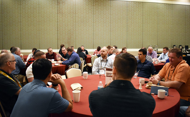 PMPs discuss employee retention, customer retention, social media, the big 5 pests and obstacles & opportunities during morning roundtable discussions at the PMP Growth Summit. PHOTO: PMP STAFF