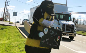PHOTO: HOFFMAN'S EXTERMINATING