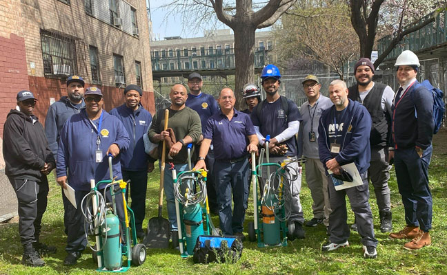 NYCHA technicians recently completed three days of classroom and in-the-field pest management training with Liphatech, including the treatment of active rodent burrows at a NYCHA development with the IGI CO₂ system. PHOTO: LIPHATECH