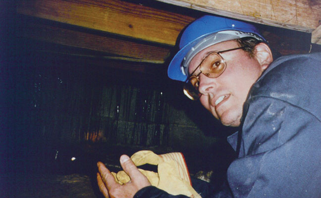 Bello at work, circa late 1970s. PHOTO: PAUL BELLO